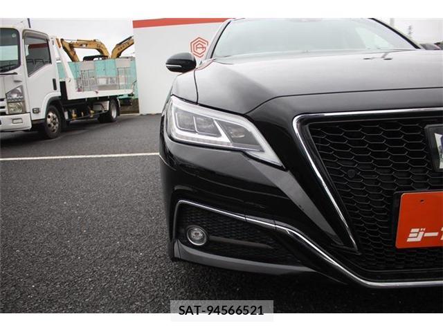 Toyota CROWN 2021-11 8815669-12