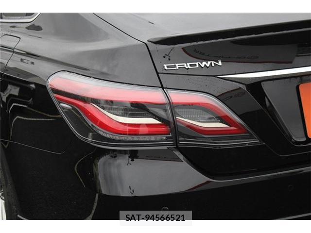 Toyota CROWN 2021-11 8815669-13