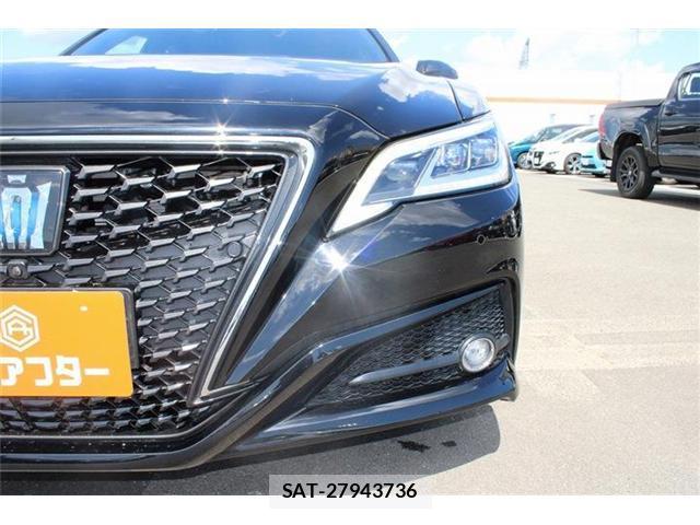 Toyota CROWN 2021-08 8815773-17