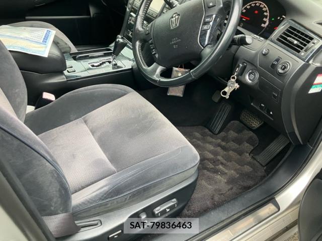 Toyota CROWN 2005-01 8816286-14