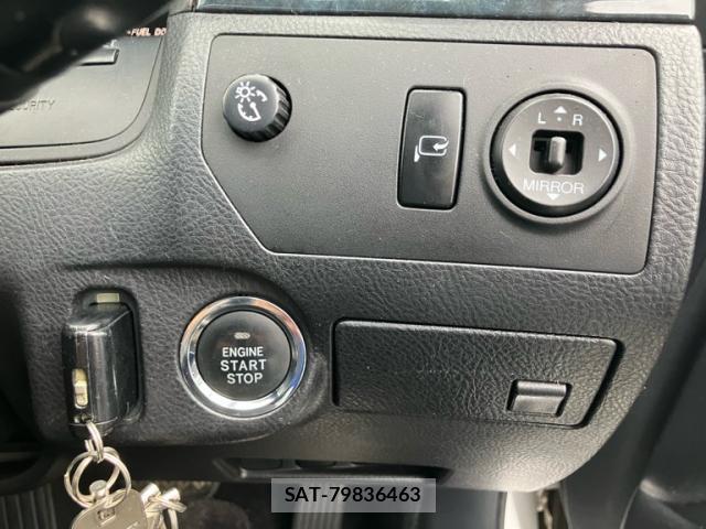 Toyota CROWN 2005-01 8816286-18