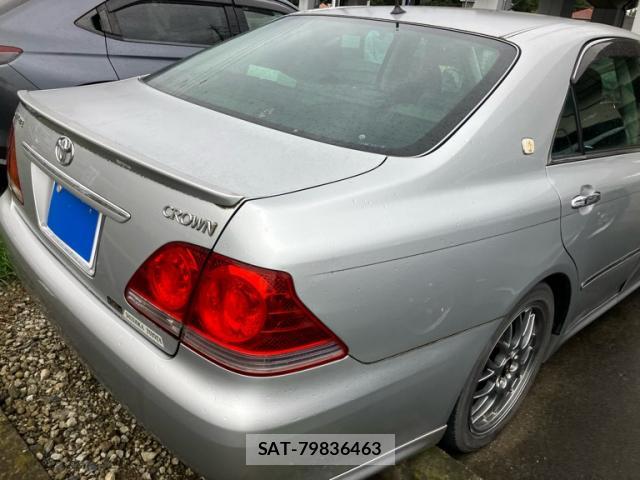 Toyota CROWN 2005-01 8816286-5