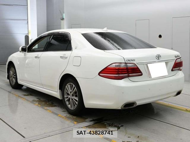 Toyota CROWN 2010-07 8816304-3