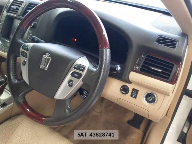 Toyota CROWN 2010-07 8816304-4
