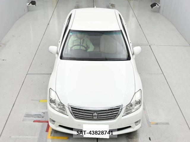 Toyota CROWN 2010-07 8816304-9