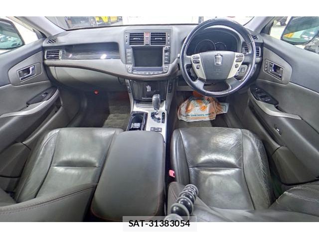 Toyota CROWN 2011-09 8816318-4