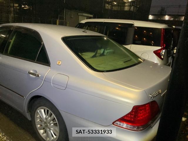 Toyota CROWN 2004-09 8816412-4