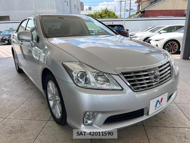 Toyota CROWN 2012-10 8817215-16