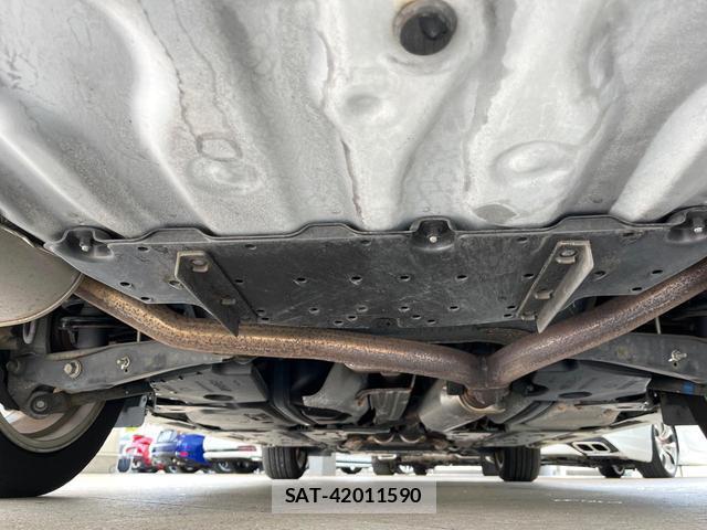 Toyota CROWN 2012-10 8817215-19