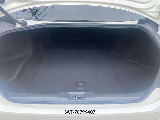 Toyota CROWN 2018-10 8817581-13