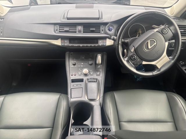 Lexus CT 2016-01 8812701-7