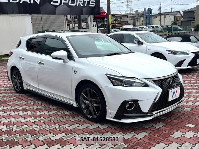 Lexus CT 2020-03 8813212-15