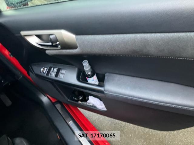 Lexus CT 2014-06 8813452-9