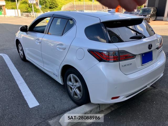 Lexus CT 2011-09 8813845-2
