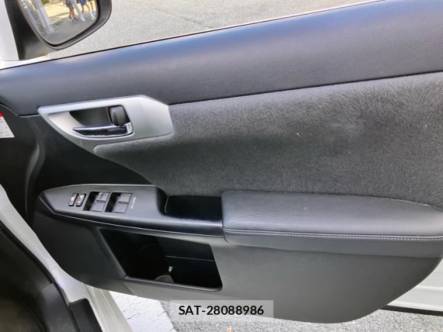 Lexus CT 2011-09 8813845-8