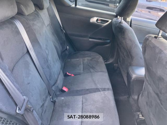 Lexus CT 2011-09 8813845-9