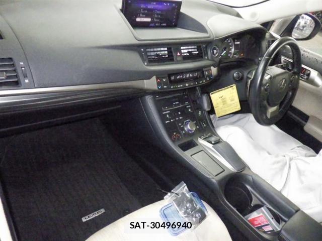 Lexus CT 2021-08 8814957-2