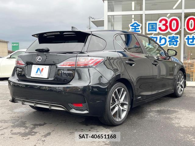 Lexus CT 2016-09 8815058-16