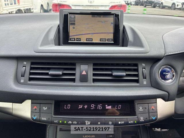 Lexus CT 2017-07 8815371-7