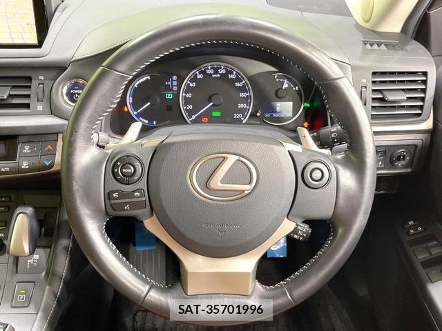 Lexus CT 2015-10 8817227-10