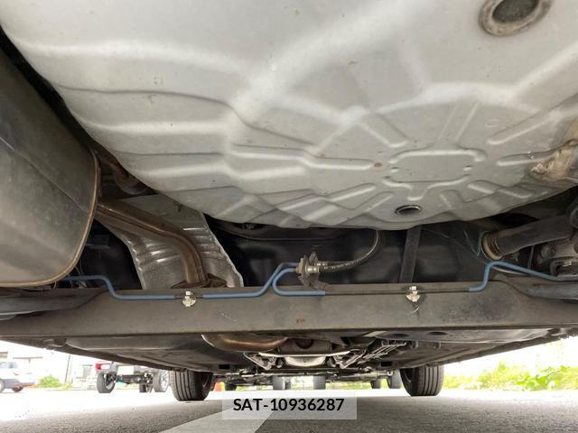Nissan CUBE 2009-09 8813113-17
