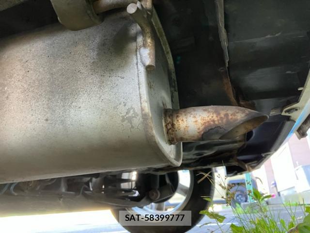 Nissan CUBE 2009-05 8813420-8