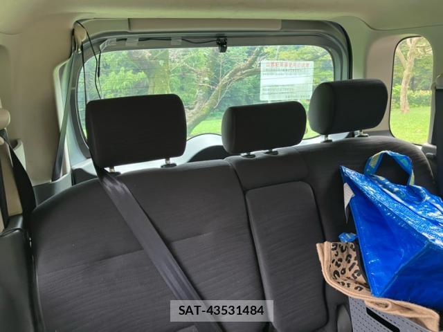 Nissan CUBE 2009-09 8813754-10