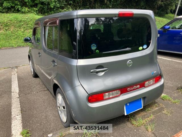 Nissan CUBE 2009-09 8813754-2