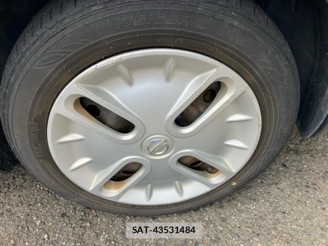 Nissan CUBE 2009-09 8813754-3