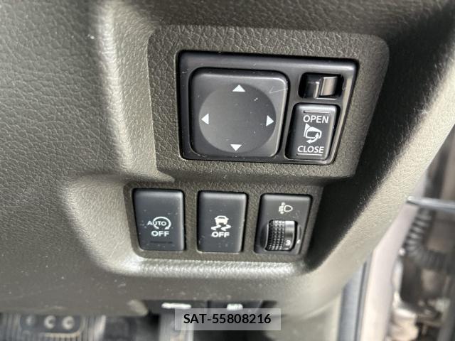 Nissan CUBE 2014-12 8814223-13