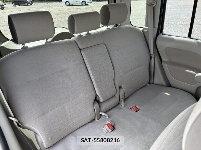 Nissan CUBE 2014-12 8814223-5