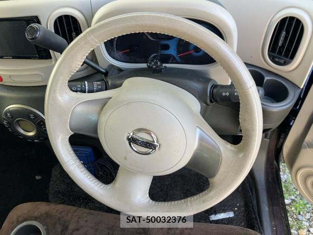 Nissan CUBE 2011-03 8815116-8