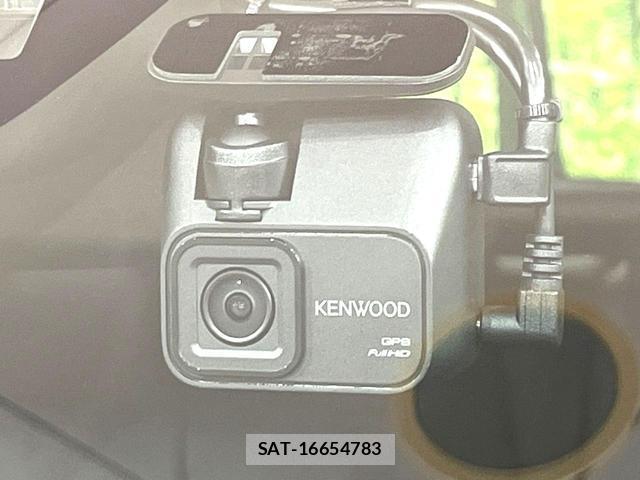 Mazda CX-3 2015-06 8812048-5