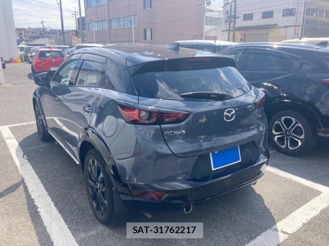 Mazda CX-3 2022-06 8812093-13