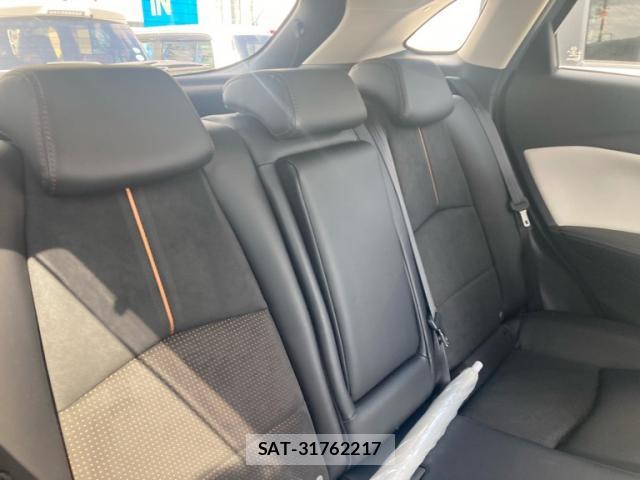 Mazda CX-3 2022-06 8812093-14