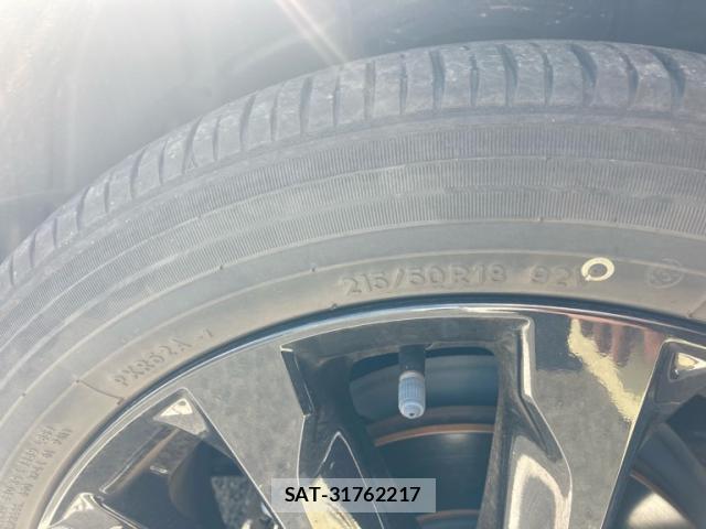 Mazda CX-3 2022-06 8812093-7