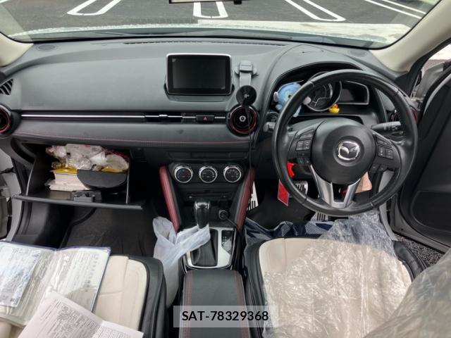 Mazda CX-3 2015-03 8812362-15