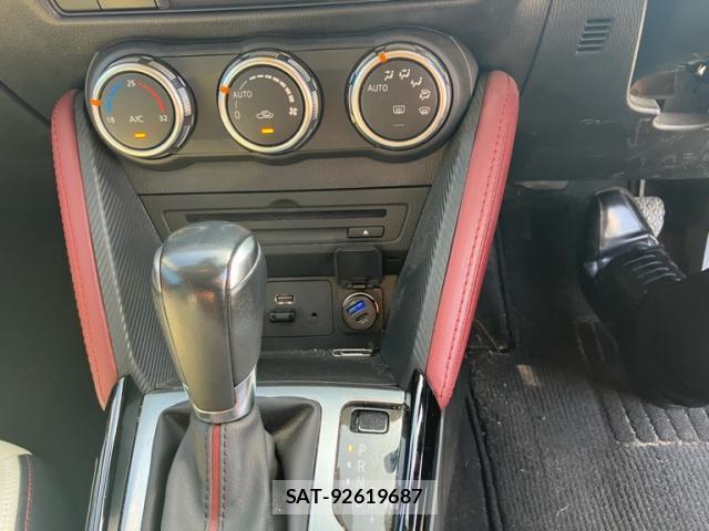 Mazda CX-3 2015-09 8813583-10