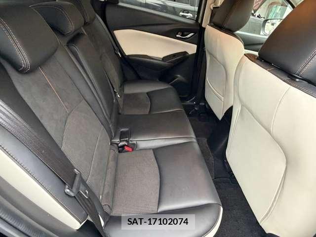 Mazda CX-3 2022-04 8815238-7