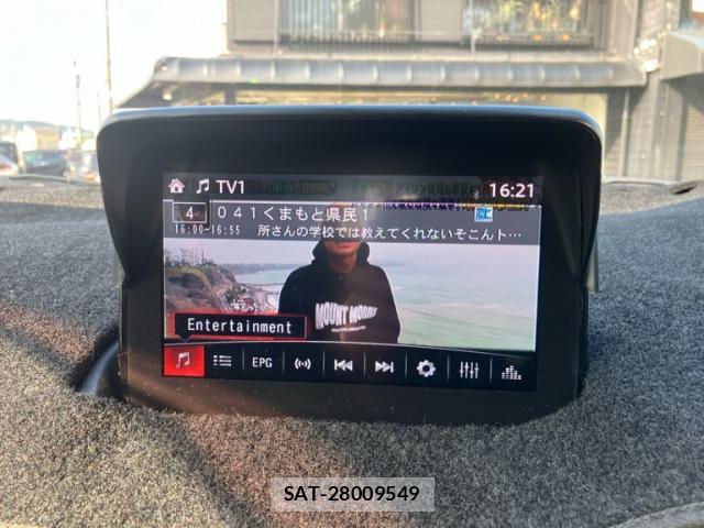 Mazda CX-3 2018-07 8816102-19