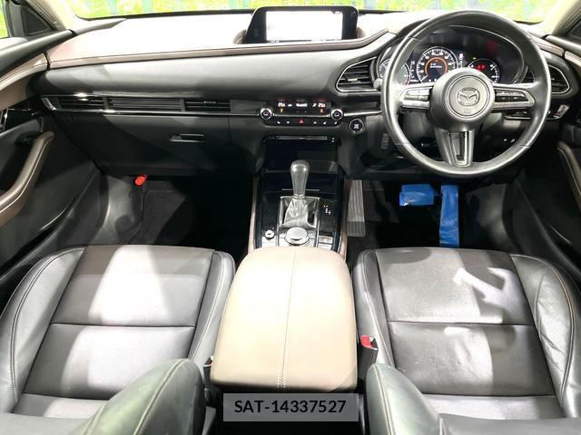 Mazda CX-30 2019-09 8812047-1