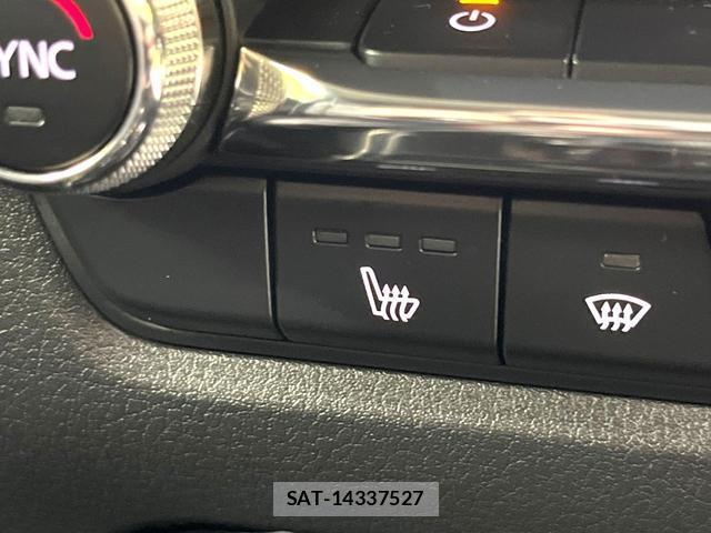Mazda CX-30 2019-09 8812047-6