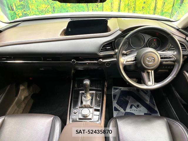 Mazda CX-30 2019-11 8813675-1
