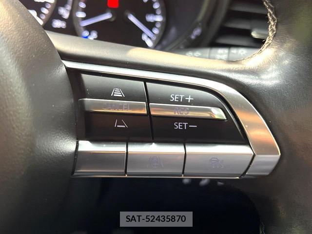 Mazda CX-30 2019-11 8813675-5