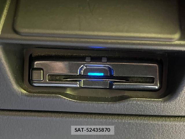 Mazda CX-30 2019-11 8813675-6