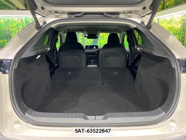 Mazda CX-30 2024-07 8814729-9
