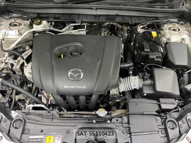 Mazda CX-30 2022-04 8815946-18