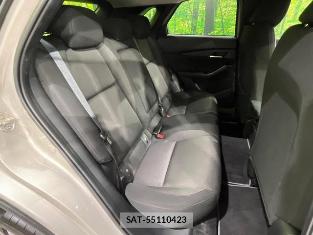 Mazda CX-30 2022-04 8815946-9