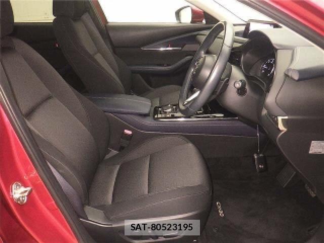 Mazda CX-30 2020-11 8816135-4