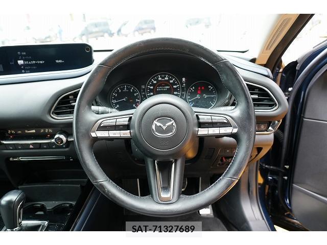 Mazda CX-30 2020-09 8817291-4